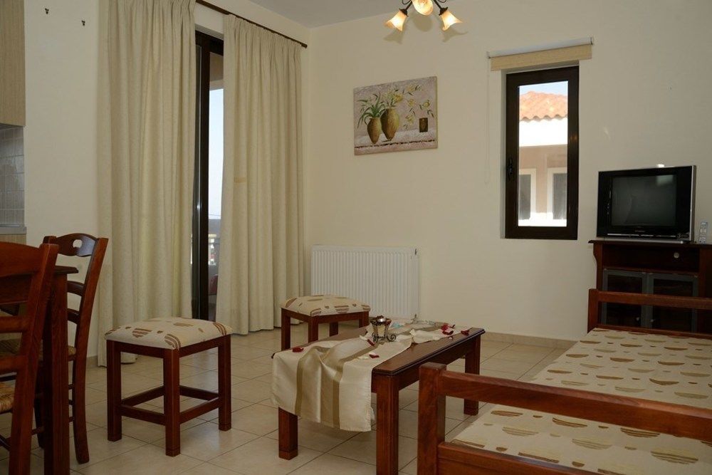 Villa Gereoudis Seaview Apartments-Pool & Bar Kolimvárion Luaran gambar
